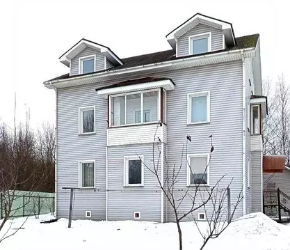 Дом в Санкт-Петербург пос. Александровская, 26 (290 м)