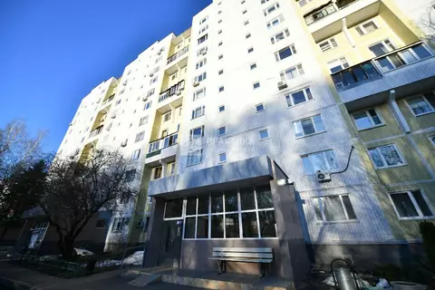 Продается 2-комнатная квартира