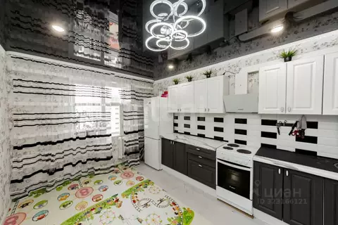 2-к кв. Тюменская область, Тюмень ул. Пермякова, 69к1 (64.2 м)