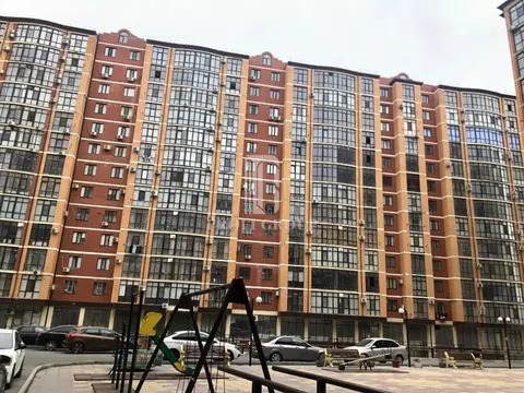 2-комнатная квартира: Махачкала, улица Хаджи Булача, 8 (95 м)