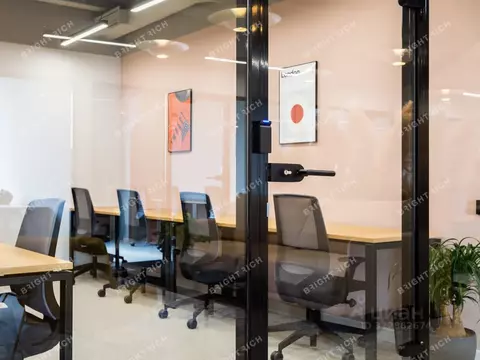 Офис в Санкт-Петербург Киришская ул., 2А (230 м)