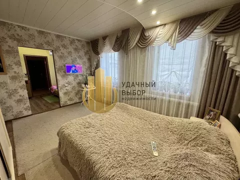 Дом в Ростовская область, Белая Калитва ул. Кривошлыкова, 40 (77 м)