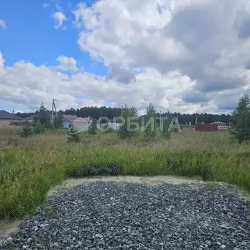 Участок в Тюменская область, Тюменский муниципальный округ, д. ...