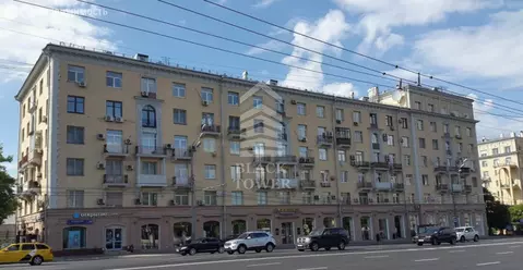 Торговая площадь (32 м)