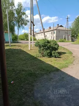 2-к кв. Кировская область, Котельничский район, пос. Комсомольский ул. ...