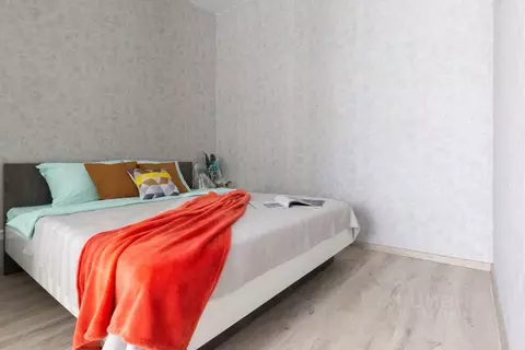 1-к кв. Новосибирская область, Новосибирск ул. Ясный Берег, 3 (36.0 м)