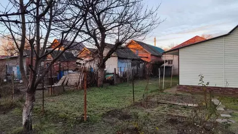 Участок в Краснодарский край, Краснодар Центральный мкр, ул. ...