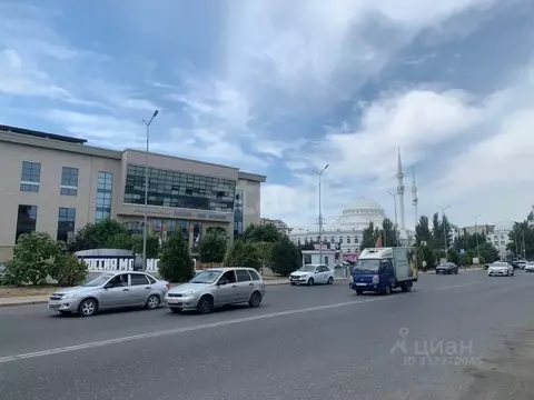 3-к кв. Дагестан, Махачкала ул. Ирчи Казака, 13Б (74.5 м)
