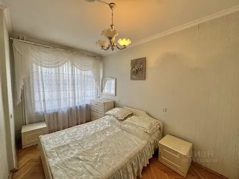 3-к кв. Краснодарский край, Краснодар Центральный мкр, ул. Янковского, ...