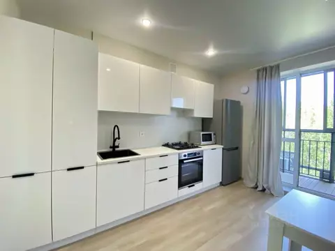 1-к кв. Волгоградская область, Волгоград ул. 64-й Армии, 46 (38.0 м)