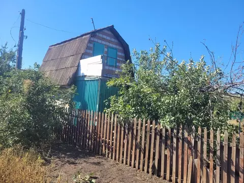 Дом в Ростовская область, Красный Сулин Красная заря садовые участки,  ...