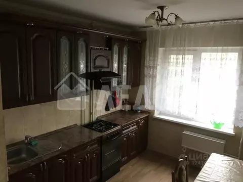 3-к кв. Омская область, Омск Московка-2 мкр, ул. Ярослава Гашека, 1 ...