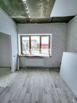 4-к кв. Ленинградская область, Кириши ул. Нефтехимиков, 48 (107.6 м)