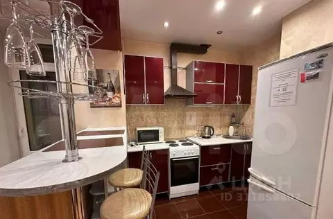 1-к кв. Тюменская область, Тюмень ул. 50 лет ВЛКСМ, 13к2 (36.0 м)