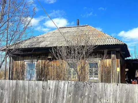 Дом в Алтайский край, Павловский район, с. Елунино ул. Чкалова, 44 (31 ...