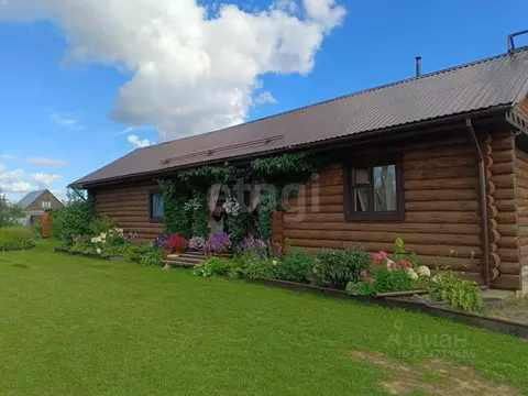 Дом в Тюменская область, Тюменский муниципальный округ, с. Чикча ул. ...