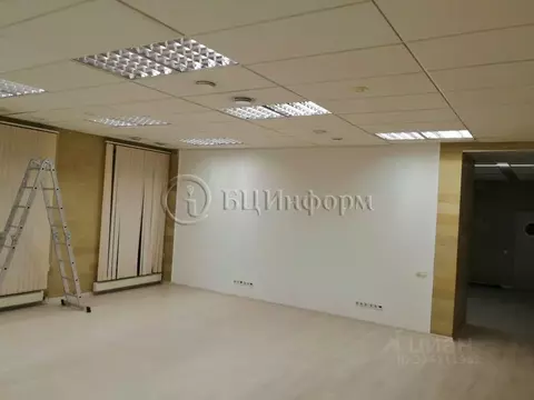 Офис в Санкт-Петербург Невский просп., 10 (93 м)