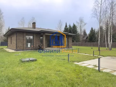 Дом в Калужская область, Малоярославецкий муниципальный округ, ...