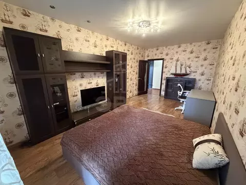 2-к кв. Санкт-Петербург ул. Есенина, 1к1 (90.0 м)