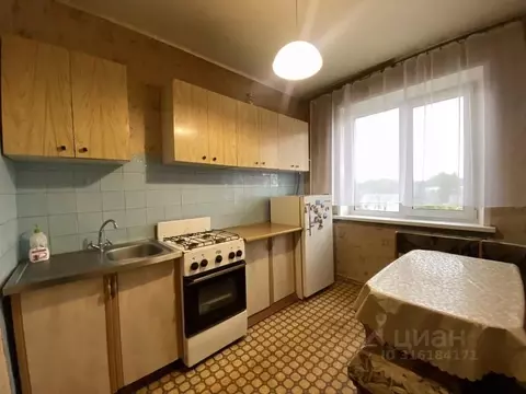 2-к кв. Тульская область, Новогуровский рп ул. Лесная, 1 (50.0 м)