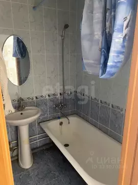 4-к кв. Кемеровская область, Прокопьевск ул. Обручева, 34 (60.1 м)