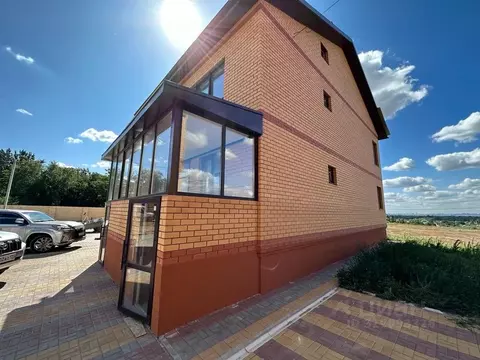 Дом в Волгоградская область, Волжский Набережная ул., 10А/3 (280 м)