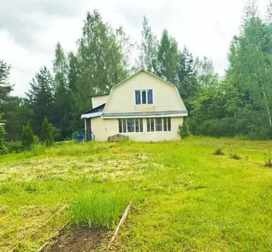 Дом в Ленинградская область, Кириши пл. Ленина (121 м)