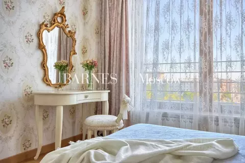 4-к кв. Санкт-Петербург ул. Победы, 3 (163.0 м)