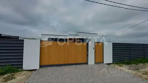 Дом в Тюменская область, Тюменский район, с. Луговое  (106 м)