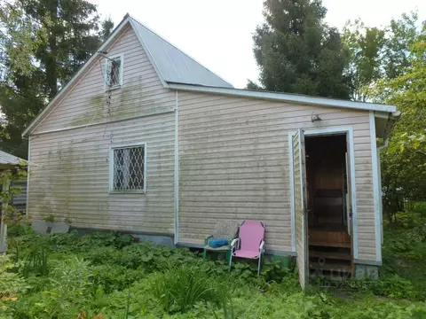 Дом в Калужская область, Боровский район, Кривское с/пос, Метеоролог ...