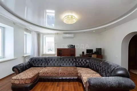 2-к кв. Томская область, Томск просп. Фрунзе, 18 (106.9 м)