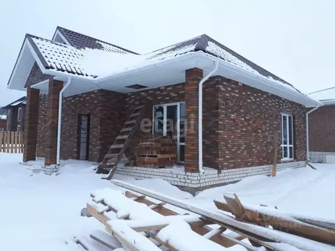 Дом в Брянская область, Брянский район, Снежское с/пос, с. Толмачево ...