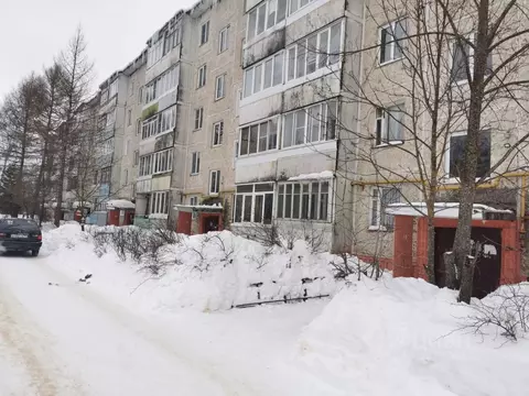 3-к кв. Ивановская область, Комсомольск ул. Колганова, 36 (50.0 м)