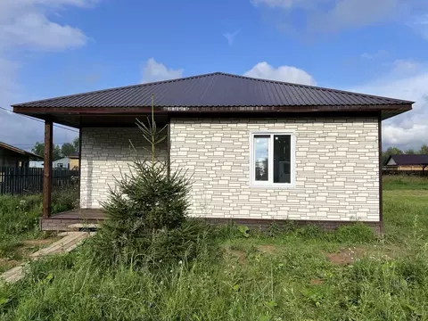 Дом в Тверская область, Конаковский муниципальный округ, д. Вахромеево ...