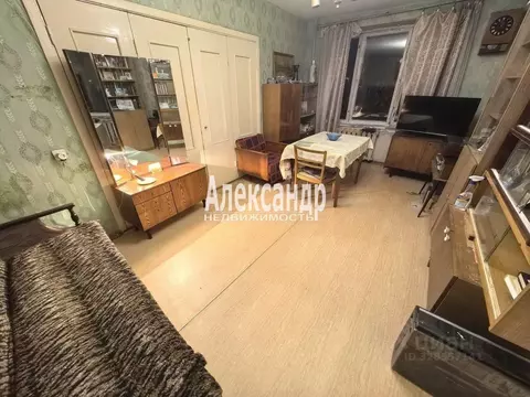 2-к кв. Санкт-Петербург пос. Металлострой, Плановая ул., 18 (43.57 м)