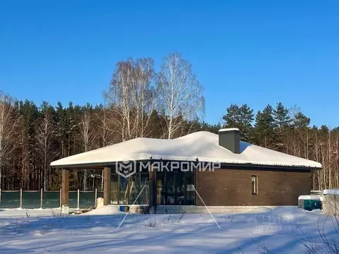 Дом в Брянская область, Брянский район, Свенское с/пос, пос. Свень ул. ...