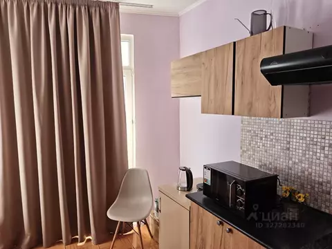 3-к кв. Краснодарский край, Сочи ул. Кирпичная, 24к1 (80.0 м)