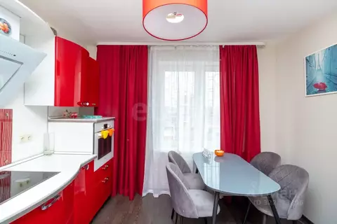 2-к кв. Тюменская область, Тюмень ул. Газовиков, 69 (54.0 м)