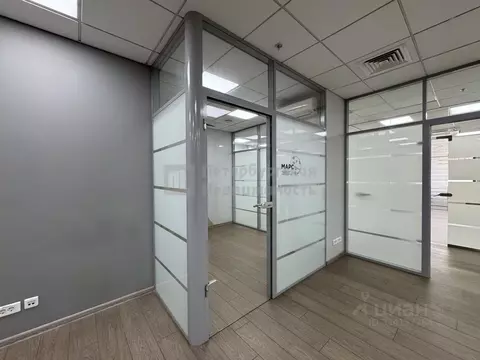 Офис в Санкт-Петербург Петроградская наб., 20 (388 м)
