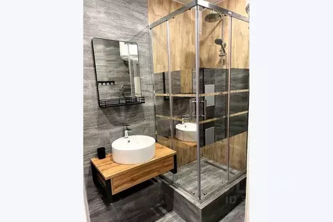 1-к кв. Омская область, Омск ул. 70 лет Октября, 3 (40.0 м)