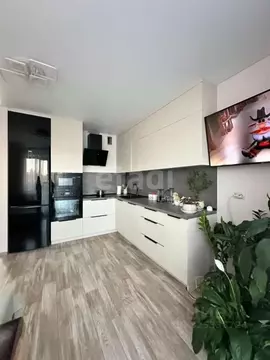 3-к кв. Челябинская область, Миасс ул. Кирова, 86 (56.4 м)