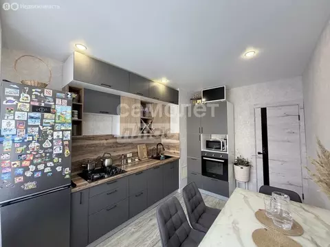 3-комнатная квартира: Пенза, проспект Строителей, 152 (68.8 м)