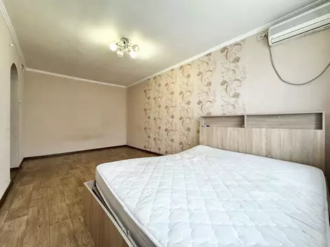 2-к кв. Ростовская область, Батайск Южный мкр, ул. Славы, 6 (42.0 м)