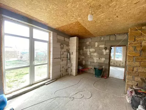 Дом в Крым, Сакский район, с. Молочное ул. Южная, 70 (116 м)