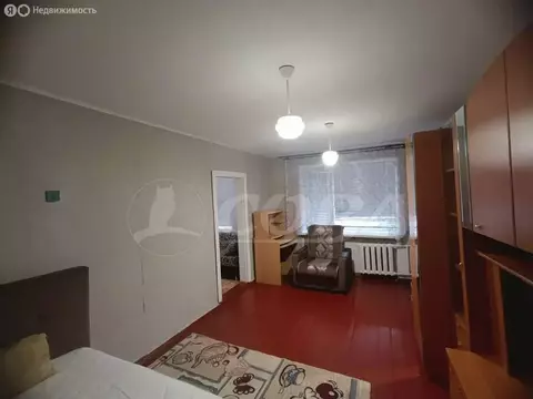 5-комнатная квартира: Тюмень, улица Республики, 220 (30.1 м)