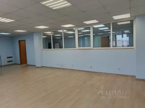 Офис в Свердловская область, Екатеринбург ул. Ереванская, 6 (124 м)