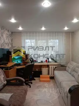 Комната Омская область, Омск Городок Нефтяников мкр, ул. Круговая, 4А ...