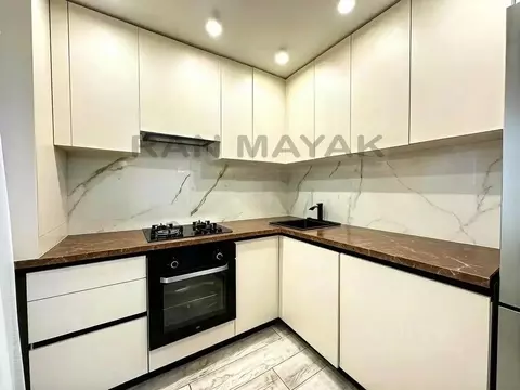 2-к кв. Адыгея, Майкоп Краснооктябрьская ул., 2 (44.7 м)