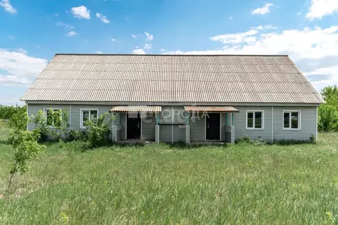 Дом в Алтайский край, Павловский район, пос. Новые зори Привокзальная ...