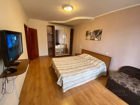 1-к кв. Крым, Симферополь ул. Куйбышева, 13 (32.0 м)